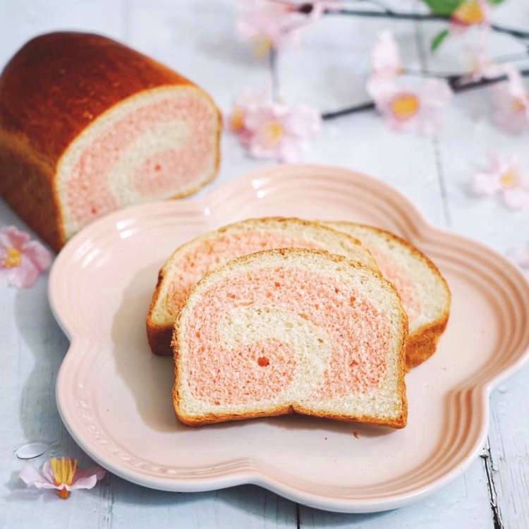 手作りスクイーズ まぁ〜るい大きなうずまきパン スクイーズ 大きな 