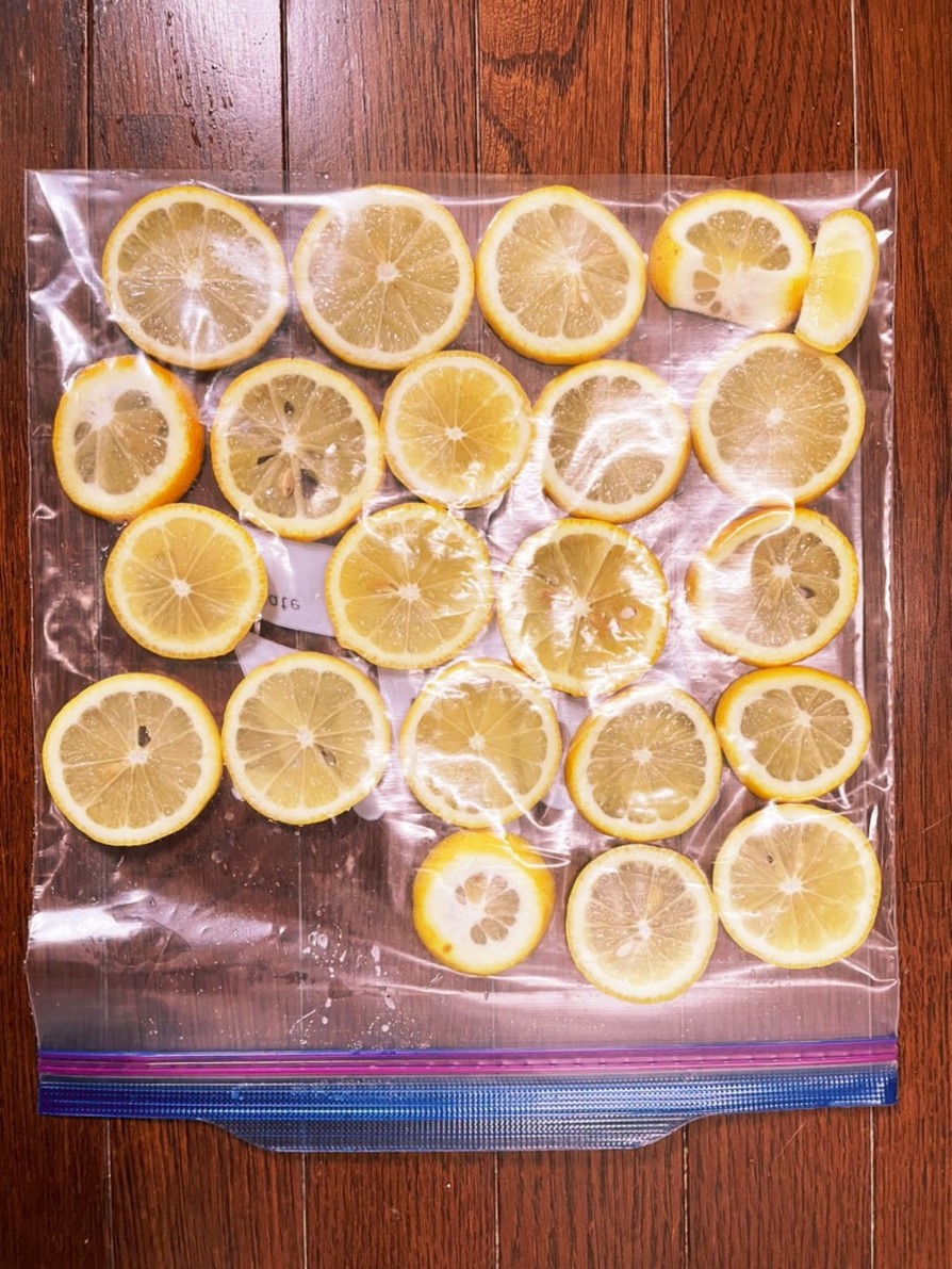 zip1枚でできるお手軽レモンの冷凍保存の画像