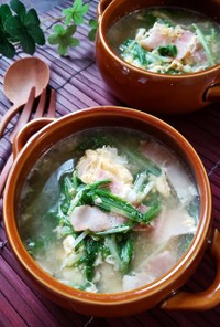 水菜とベーコンのふわたま中華スープ