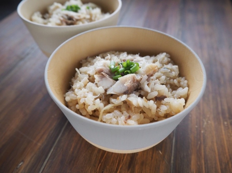 鮭とアボカドの炊き込みご飯 レシピ・作り方