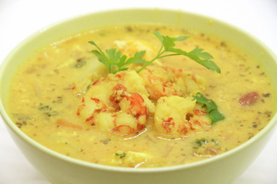 海エビのスープ〜ペルー料理の写真