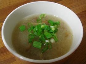 なめこと大根おろしのとろとろスープ