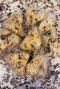 焼き鯖と小松菜と卵の混ぜご飯