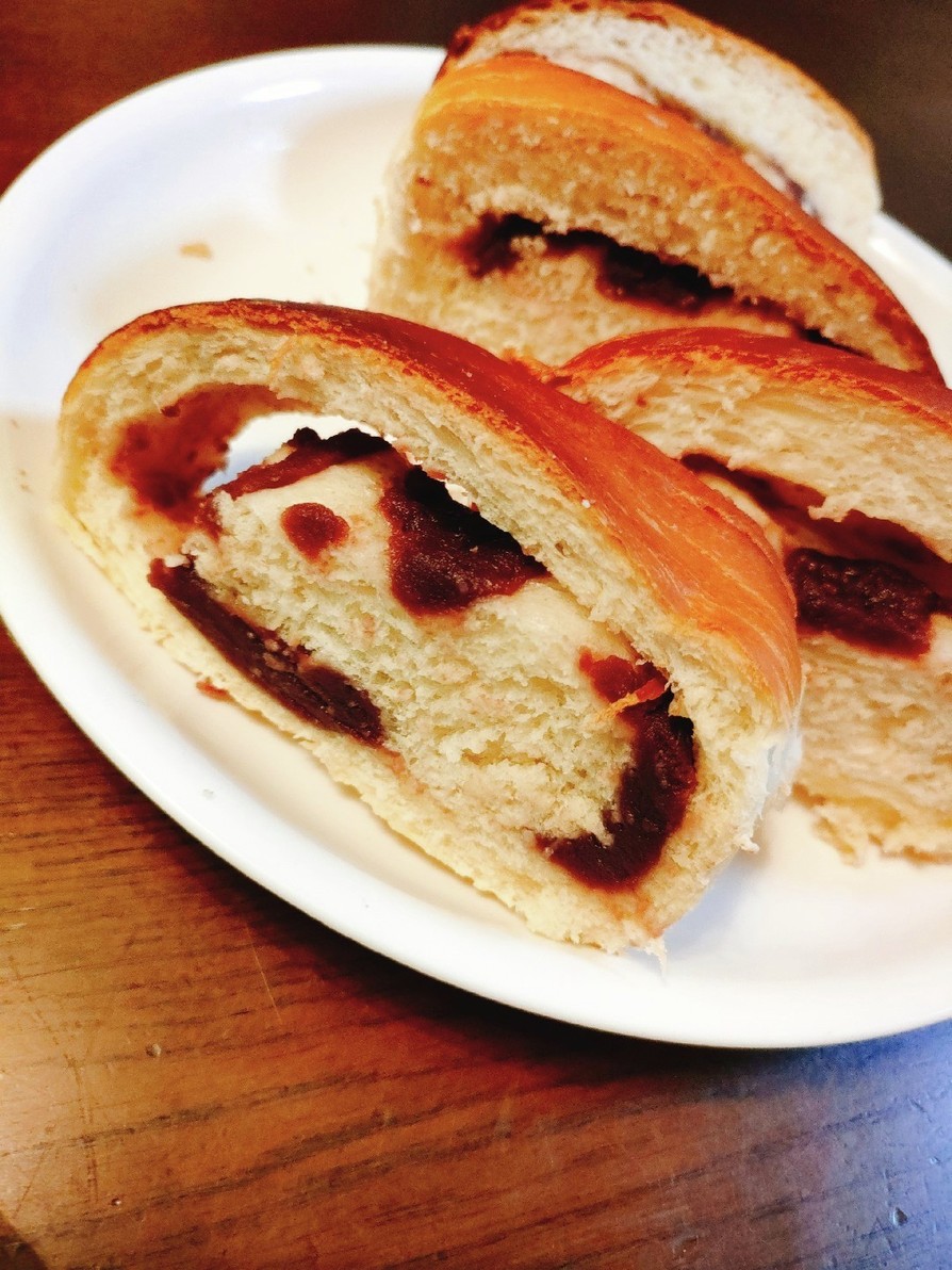 朝食の焼き立てパンに！冷凍保存用食パンの画像