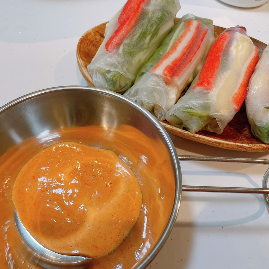 ネイキッドサーモンバーガー シラチャーマヨ添え レシピ