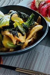【簡単】鶏皮とチンゲンサイの中華炒め