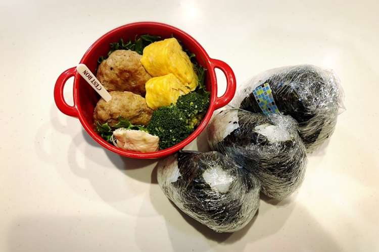 22 05 01おにぎり軽食弁当 レシピ 作り方 By Sasunny クックパッド 簡単おいしいみんなのレシピが375万品
