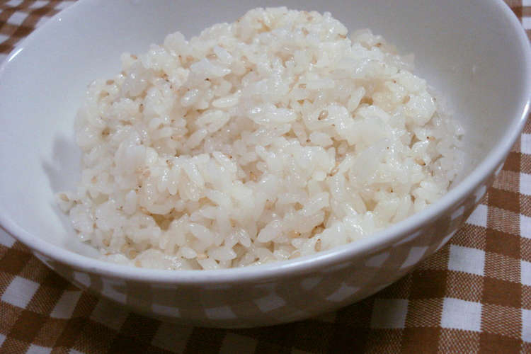 Sstみたいな白ゴマご飯 レシピ 作り方 By 地鶏の町の子 クックパッド 簡単おいしいみんなのレシピが353万品