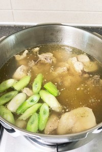 韓国料理タッカンマリ（圧力鍋）鶏の水煮
