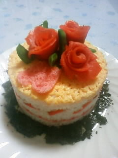 バレンタインや　お祝いに　お寿司ケーキの画像