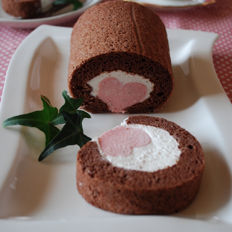 みんなの ハート ロールケーキ レシピが47品 クックパッド