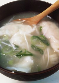 レンジ＆冷凍餃子で！水餃子風中華スープ