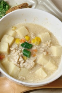 豚ひき肉と豆腐の味噌スープ