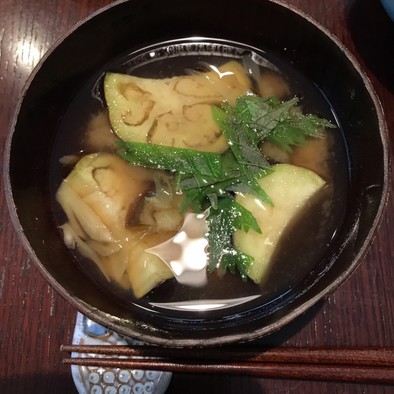 水茄子のお味噌汁　爽やか初夏の汁物の写真