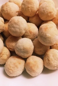 米粉のシナモンスノーボールクッキー