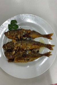香酥魚（鯵と八角煮）