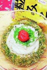 胡瓜ダレの素麺