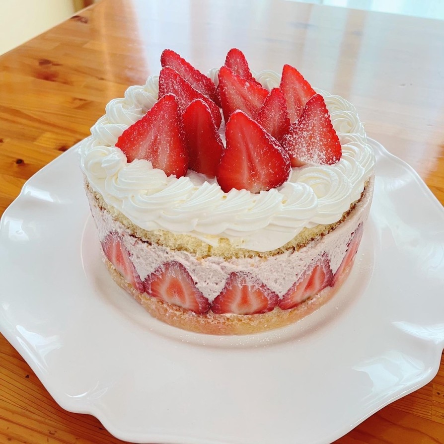 イチゴフルーチェムースケーキの画像