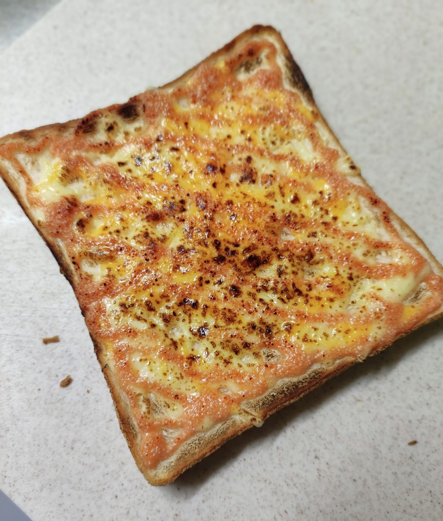 パン屋の明太子チーズトーストの画像