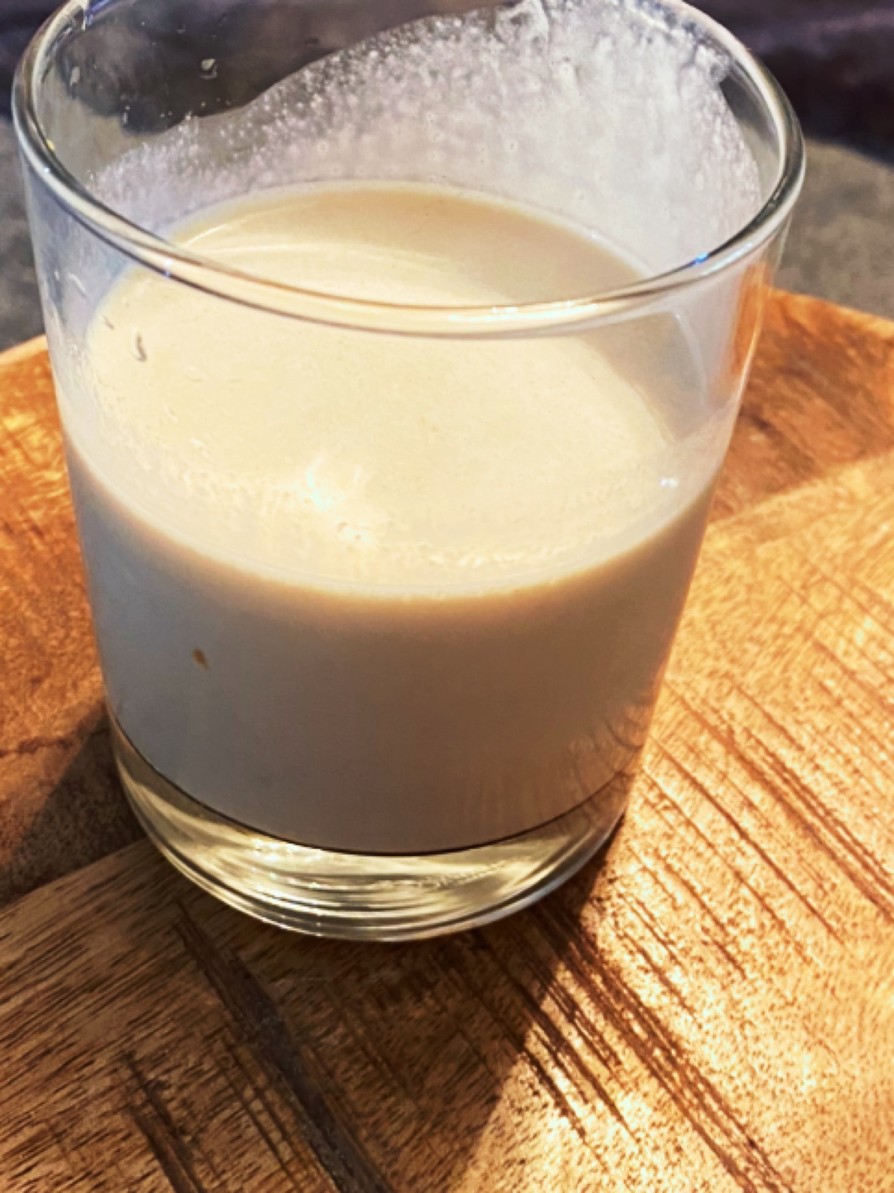 ピーナッツバターバナナスムージーのレシピ