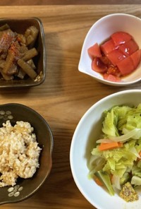 3日【夜】野菜たっぷりポトフ　ピリ辛蒟蒻