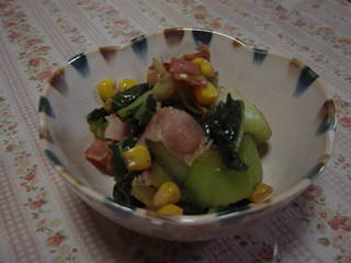 青梗菜とベーコンの炒め物の画像