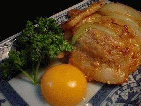 生姜味噌風味の「月見豚」