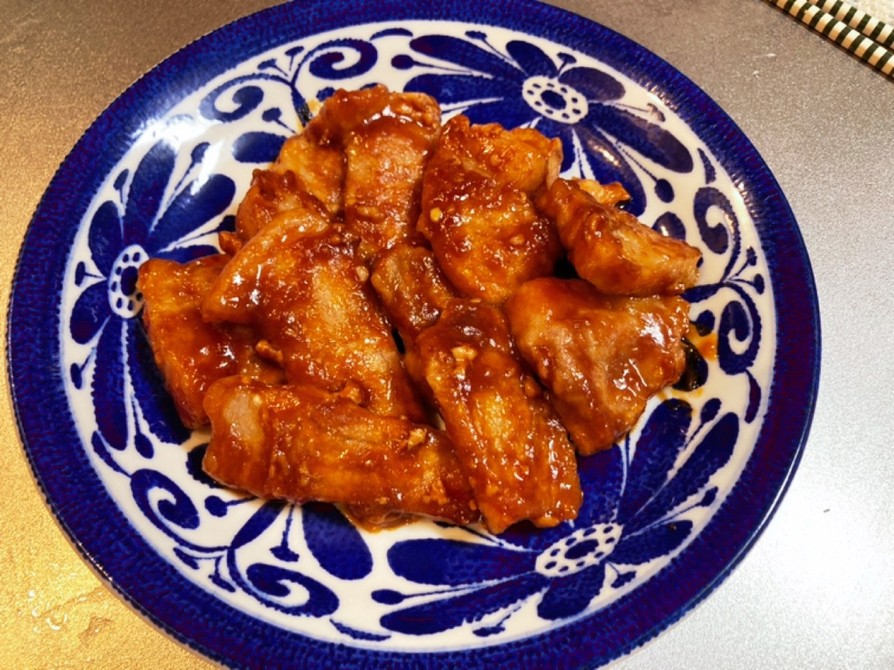 パルメザンチーズをまぶしたポークチョップのレシピ