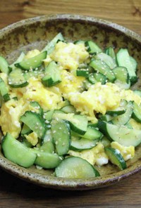 卵と胡瓜のナムル風炒め物