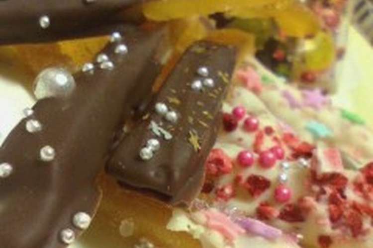 大人のバレンタイン レモンピールチョコ レシピ 作り方 By ぶるがりえんぢぇる クックパッド 簡単おいしいみんなのレシピが361万品