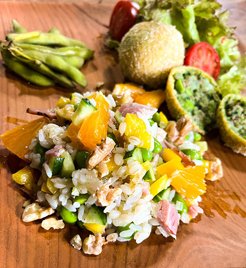 枝豆とカラフル野菜のライスサラダの画像