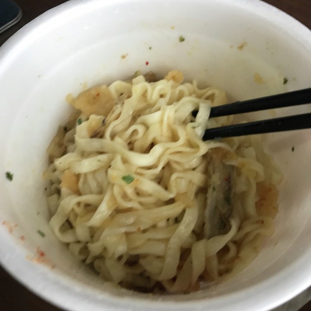 カップ麺つまみ