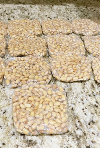 海外ニンジャフーディで手作り納豆増量