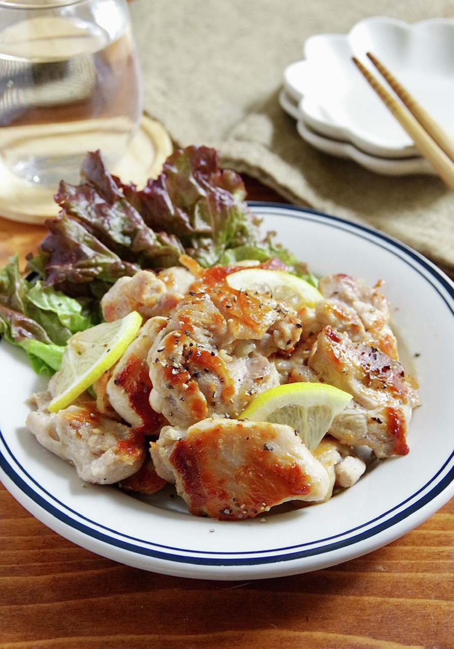 鋳鉄スキレットレモンペッパーチキンのレシピ