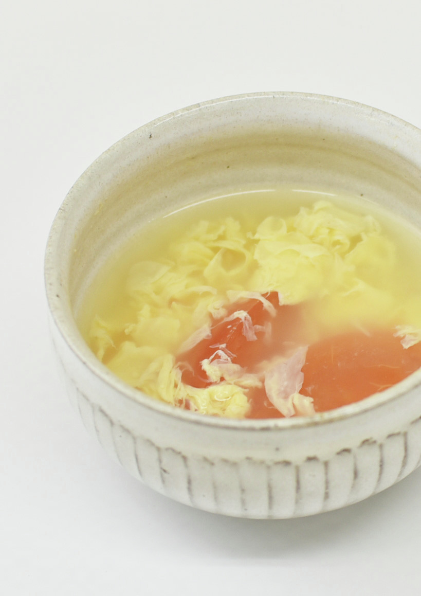 トマトと卵のスープの画像