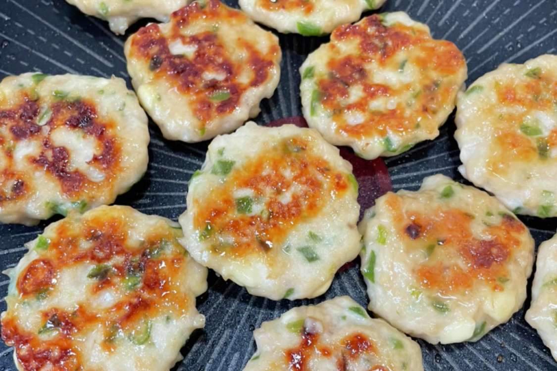離乳食後期 ピーマンチーズハンバーグ レシピ 作り方 By Mcapちゅん クックパッド 簡単おいしいみんなのレシピが378万品