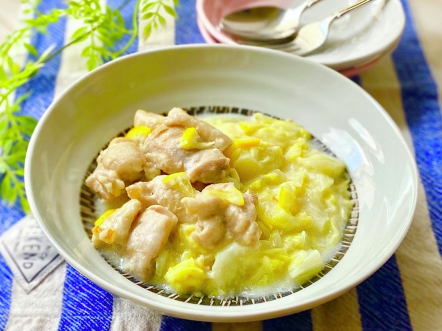 鶏肉とキャベツの簡単☆レモンクリーム煮の画像
