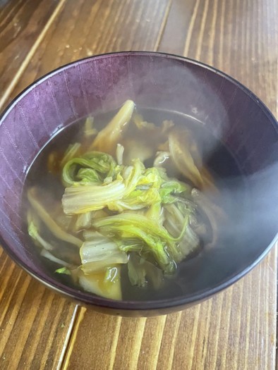 舞茸と白菜の韓国風ダイエットスープの写真