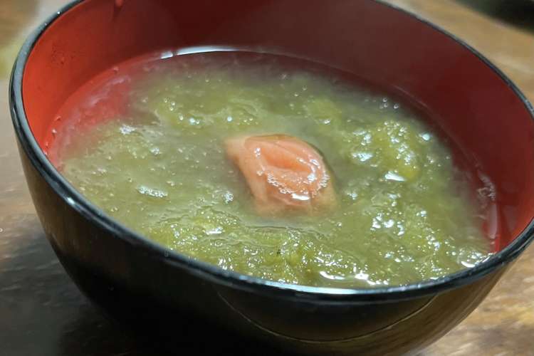 簡単 即席 とろろ昆布と梅干のお吸い物 レシピ 作り方 By Kaoママ クックパッド 簡単おいしいみんなのレシピが378万品