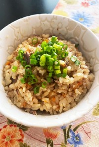 超簡単✨玄米で鯖缶の炊き込みご飯