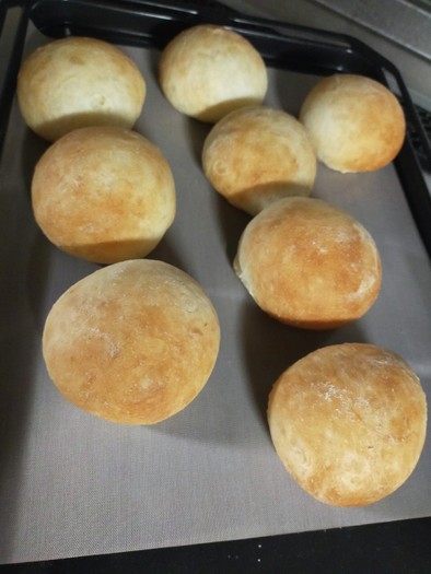 ワンボウルで作る丸パンの写真