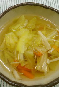 せん切り野菜のスープ