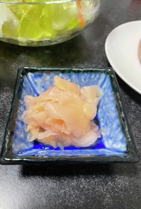 新生姜の簡単酢漬け(お寿司屋さんのガリ)