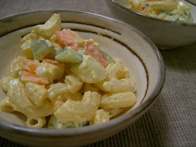 サラダ～マカロニとゆで卵のマヨサラダの写真