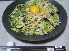 キッチンバサミと鍋ひとつで簡単焼きうどん