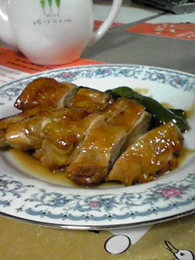 鶏モモ肉の照り焼きの写真