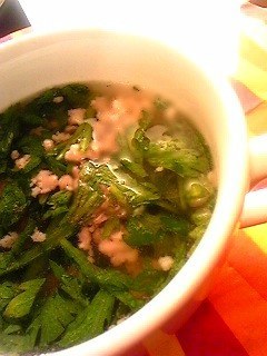 春菊と豚挽肉のベトナム風スープの画像