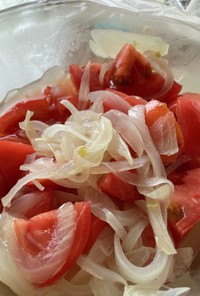 夏に食べたいトマトと玉ねぎの梅ジャム酢