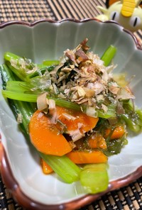 【簡単副菜】小松菜とめかぶの和え物