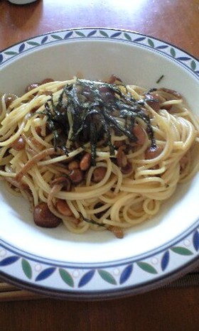納豆となめこのパスタ
